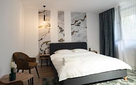 Garsoniera LUX Tineretului